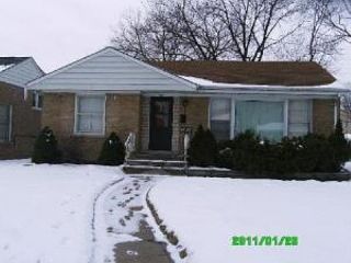 Foreclosed Home - 7606 PARK AVE, 60077