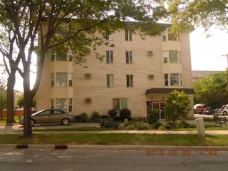 Foreclosed Home - 8232 NILES CENTER RD APT 402, 60077