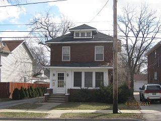 Foreclosed Home - 1611 N SHERIDAN RD, 60085