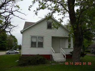 Foreclosed Home - 123 PIGEON AVE, 60085