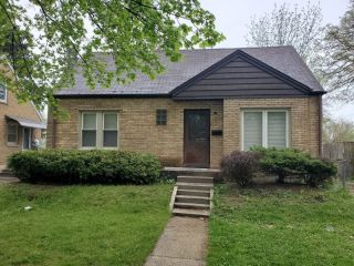 Foreclosed Home - 1101 GLENWOOD AVE, 60085