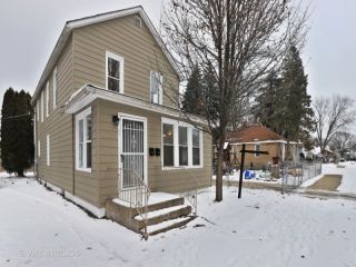 Foreclosed Home - 1506 LAUREL AVE, 60085