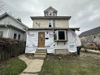 Foreclosed Home - 522 CENTER ST, 60085