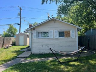 Foreclosed Home - 19 S MARTIN AVE, 60085