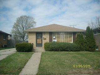 Foreclosed Home - 1840 LINDEN AVE, 60087