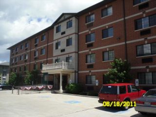 Foreclosed Home - 3370 W BROOKE AVE APT 110, 60087