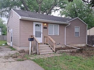 Foreclosed Home - 2833 N BUTRICK ST, 60087