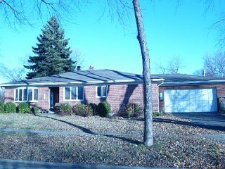 Foreclosed Home - 457 W GREEN DR, 60090