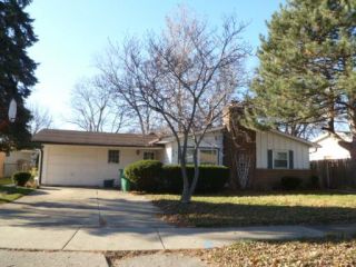 Foreclosed Home - 108 WILSHIRE DR, 60090