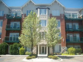 Foreclosed Home - 640 MCHENRY RD APT 202, 60090