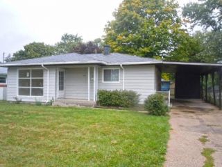 Foreclosed Home - 678 S MERLE LN, 60090