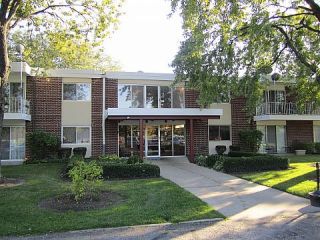 Foreclosed Home - 127 N WOLF RD APT 69B, 60090