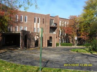 Foreclosed Home - 1450 SANDPEBBLE DR APT 225, 60090