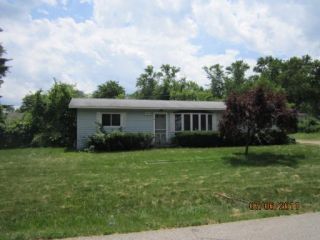 Foreclosed Home - 7429 NORTH DR, 60097