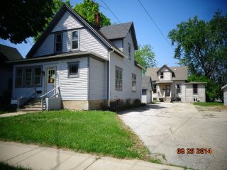 Foreclosed Home - 927 WHEELER ST, 60098