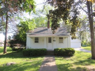 Foreclosed Home - 723 OAK ST, 60098