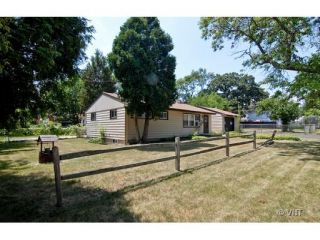 Foreclosed Home - 2400 HERMON AVE, 60099