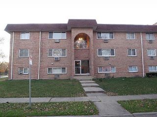 Foreclosed Home - 301 W DALE DR APT 2F, 60101
