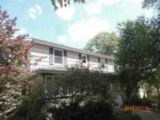Foreclosed Home - 905 S Ardmore Ave, 60101