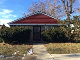 Foreclosed Home - 120 HYDE PARK AVE, 60104