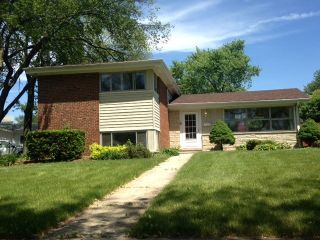 Foreclosed Home - 921 David Dr, 60106