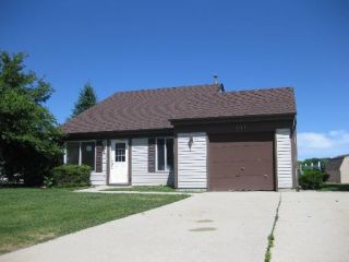 Foreclosed Home - 103 HEATHER LN, 60107