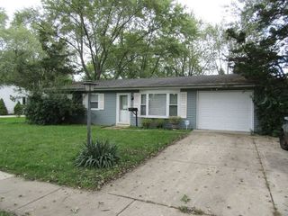 Foreclosed Home - 118 GROW LN, 60107