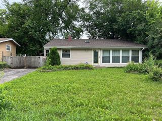 Foreclosed Home - 1317 WILSON AVE, 60110