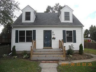 Foreclosed Home - 933 S 6TH ST, 60115