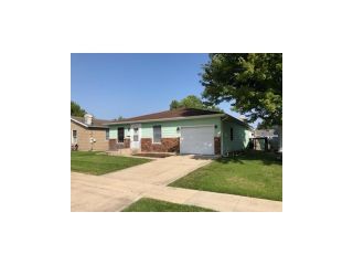 Foreclosed Home - 1507 Lewis St, 60115
