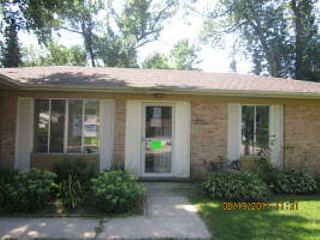 Foreclosed Home - 1117 HUNTER DR, 60120