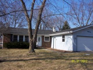 Foreclosed Home - 860 HIAWATHA DR, 60120