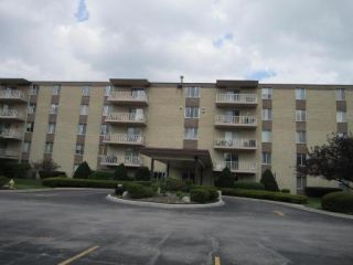 Foreclosed Home - 100 W BUTTERFIELD RD APT 409N, 60126