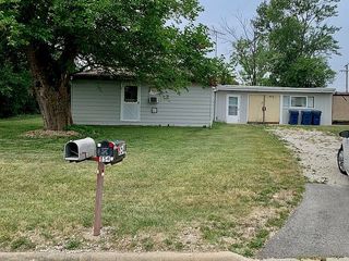 Foreclosed Home - 854 N ADDISON AVE, 60126