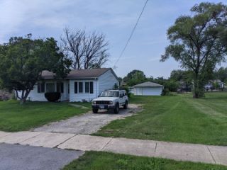 Foreclosed Home - 15W374 LEXINGTON ST, 60126