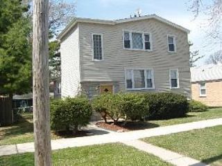 Foreclosed Home - 3132 HAWTHORNE ST # 2, 60131