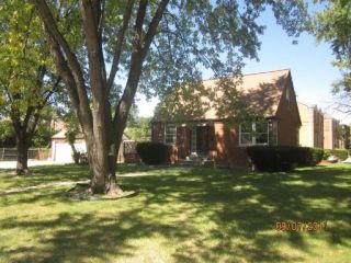 Foreclosed Home - 2500 WESTBROOK DR, 60131