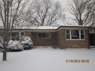 Foreclosed Home - 2733 LOUIS ST, 60131