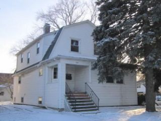Foreclosed Home - 9519 Schiller Blvd, 60131
