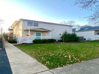 Foreclosed Home - 118 RICHARDS ST, 60134