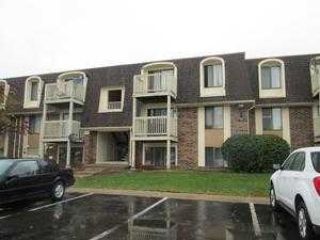 Foreclosed Home - 419 Gregory Ave Apt 2b, 60139