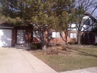 Foreclosed Home - 401 WALTERS LN APT 2A, 60143