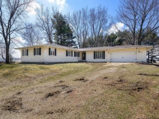 Foreclosed Home - 7711 MARJORIE DR, 60152