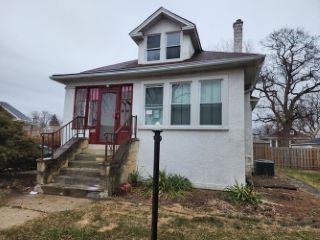 Foreclosed Home - 1425 S 13TH AVE, 60153