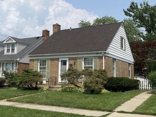 Foreclosed Home - 715 NORFOLK AVE, 60154