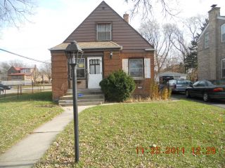 Foreclosed Home - 2401 S 20TH AVE, 60155
