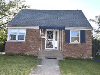 Foreclosed Home - 2420 S 20TH AVE, 60155