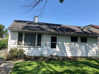 Foreclosed Home - 2824 S 11TH AVE, 60155