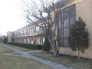 Foreclosed Home - 34 KING ARTHUR CT APT 18, 60164