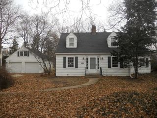 Foreclosed Home - 920 S 7th St, 60174